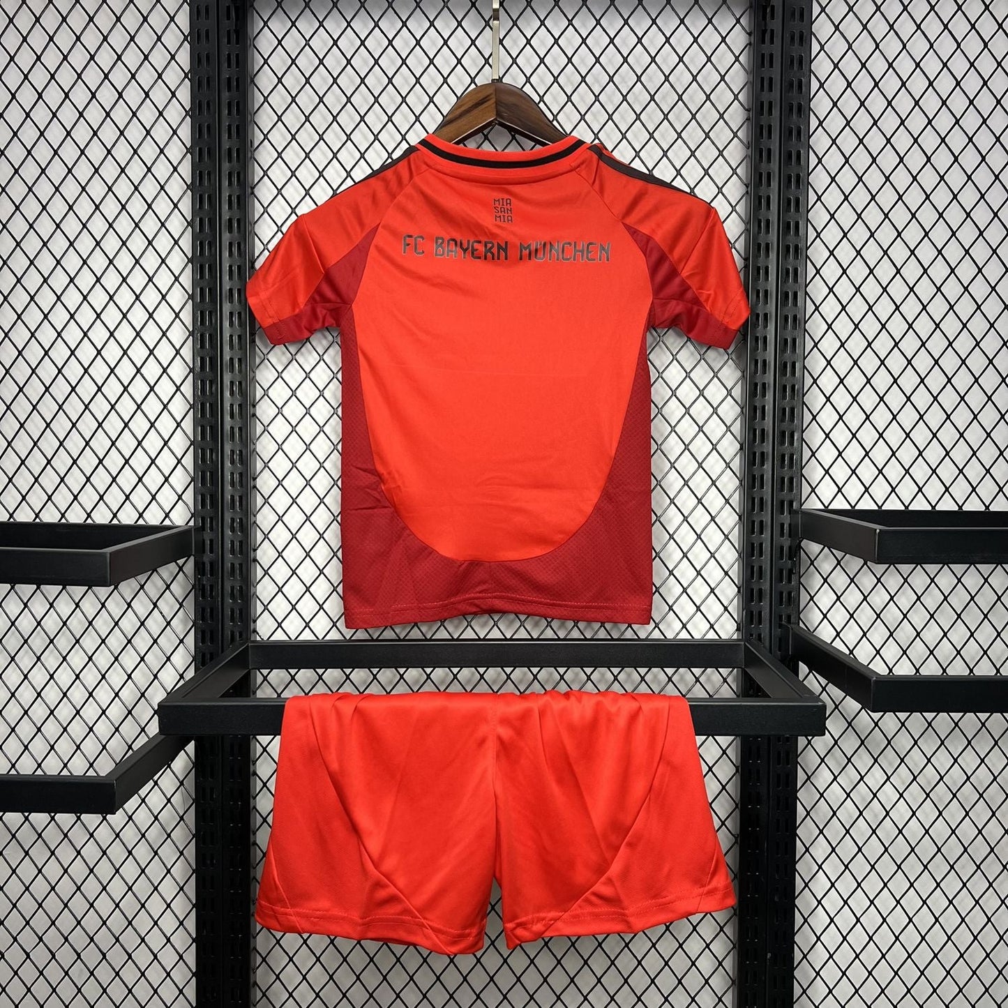 Ensemble Enfant FC BAYERN MUNICH 2024/2025