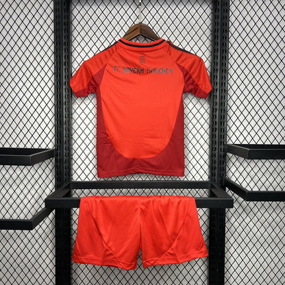 Ensemble Enfant FC BAYERN MUNICH 2024/2025