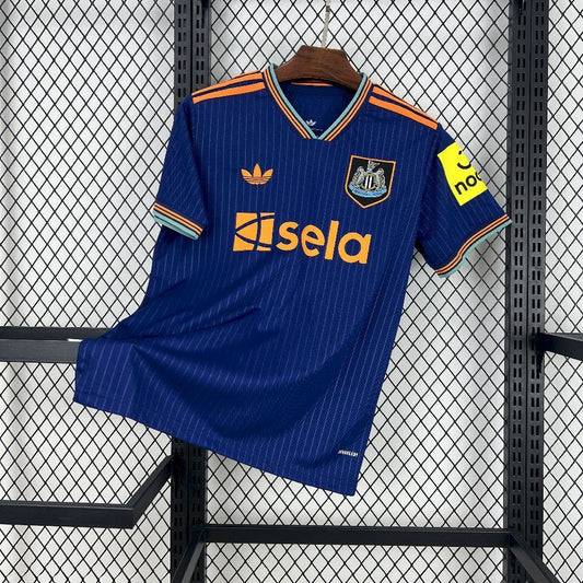 MAILLOT NEWCASTLE 2025/2026