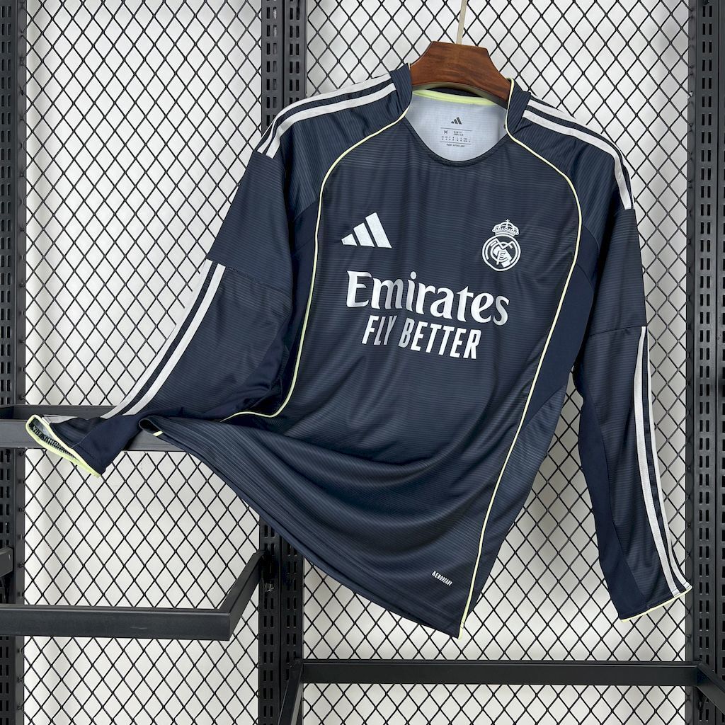 MAILLOT MANCHE LONGUE REAL MADRID 2025/2026