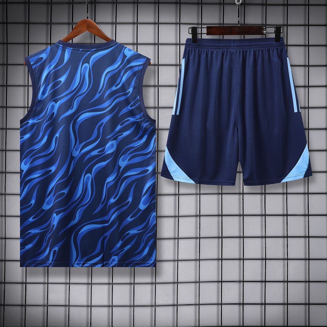 ENSEMBLE REAL MADRID SANS MANCHE 2025/2026