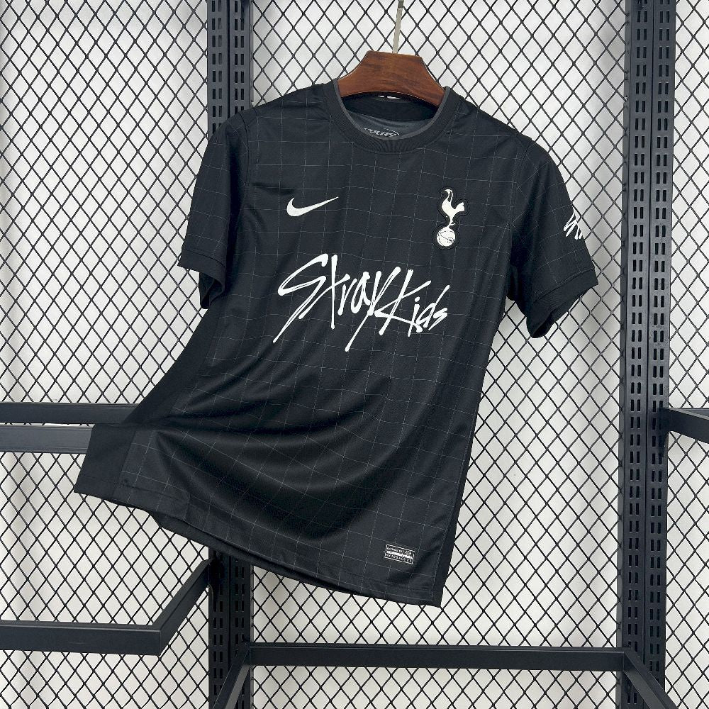 MAILLOT CONCEPT TOTTENHAM 2025/2026