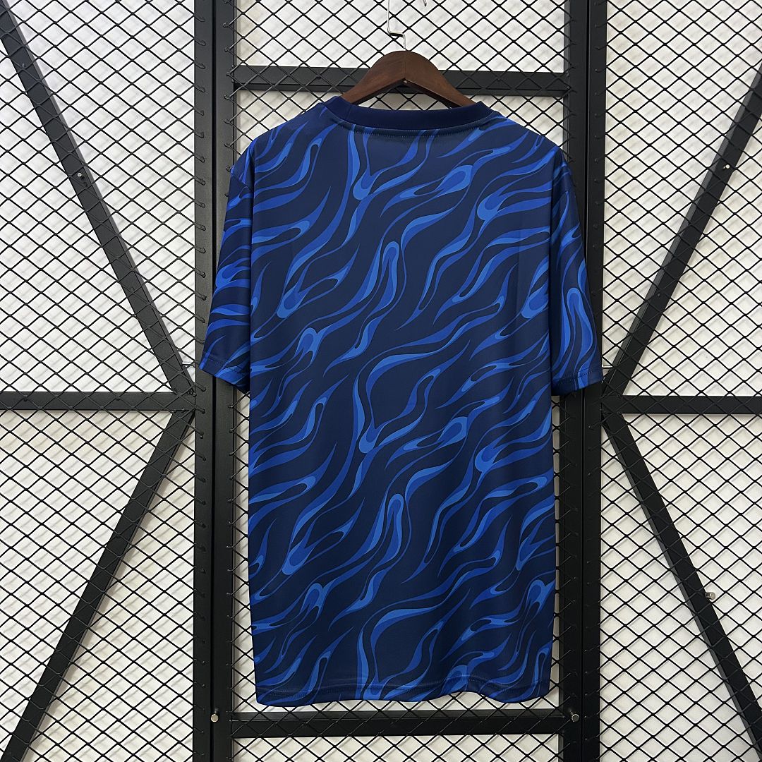 MAILLOT D'ENTRAÎNEMENT REAL MADRID 2025/2026