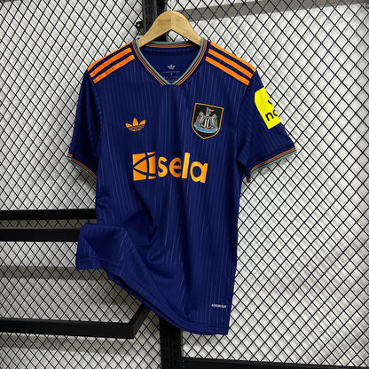 MAILLOT NEWCASTLE 2025/2026